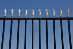 Fence (ခြံစည်းရိုး)